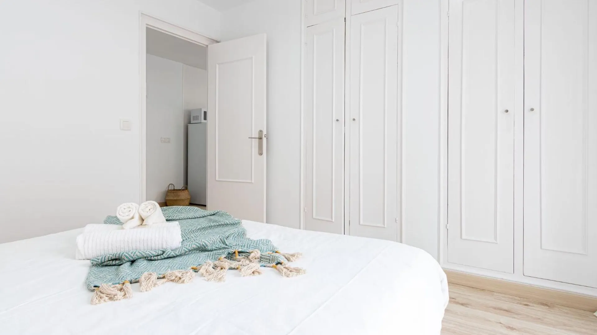 Milenial Immo Sim1 Apartamento A 300 Mts De La Playa Y Paseo Maritimo Roses